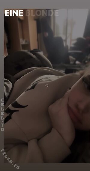l9Kimmy Nude Leaked Photo #10