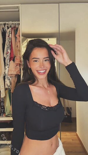 Léa Elui Nude Leaked Photo #74