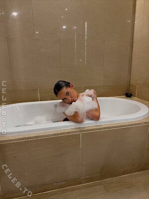 Léa Elui Nude Leaked Photo #79