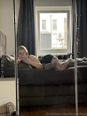 Lara Gartner Nude Leaked Photo #31