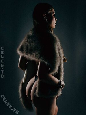 Lara Oster Nude Leaked Photo #25