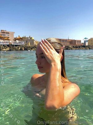 Lara Wilson Nude Leaked Photo #76