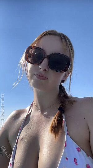 Lara_mde Nude Leaked Photo #9