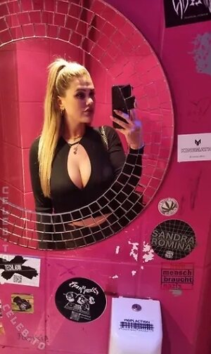 Laura aka Captain_lulli Nude Leaked Photo #41