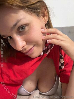 Laura Hegewald Nude Leaked Photo #27
