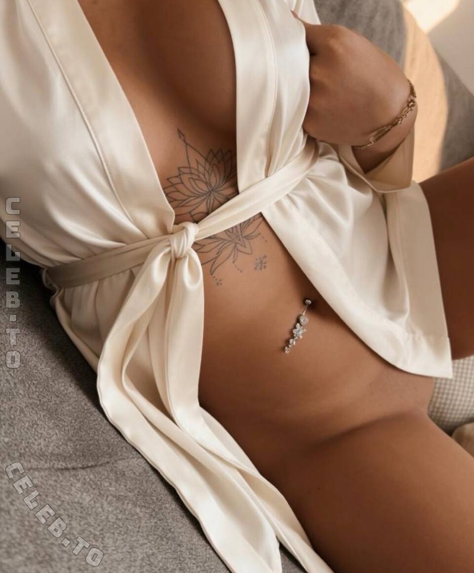 Laura Krankenschwester Nude Leaked Photos