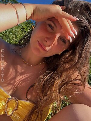 Laura Marie Röhrig Nude Leaked Photo #33