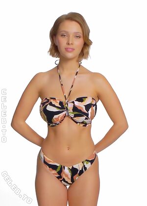 Laura Oganessian Nude Leaked Photo #139