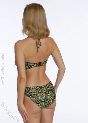 Laura Oganessian Nude Leaked Photo #142