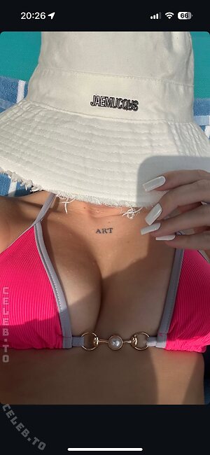 Lauraaasmk Nude Leaked Photo #28