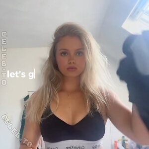 Laura.hsmr Nude Leaked Photo #46