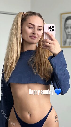 Laura.makaveli Nude Leaked Photo #6