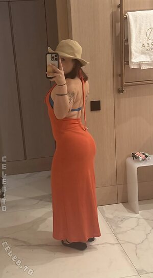 laurassoberlife Nude Leaked Photo #26
