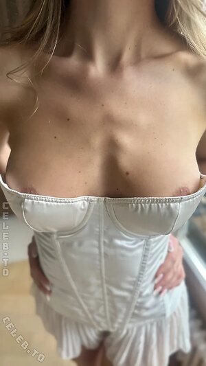 Lavoisinedu3e Nude Leaked Photo #3