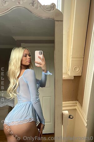 Laylabrooks0 Nude Leaked Photo #123