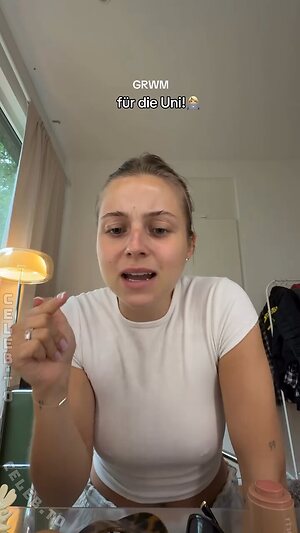 Lea Breuer Nude Leaked Photo #239