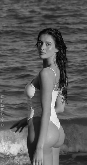 Lea Meniel