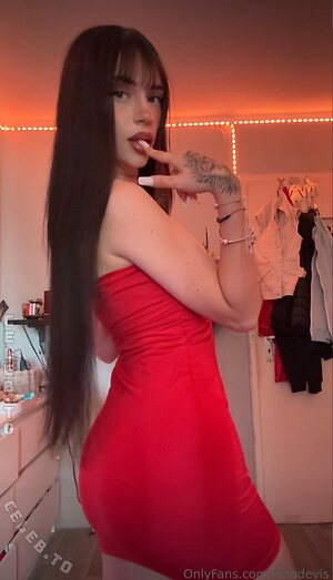Lena Devis Nude Leaked Photo #47