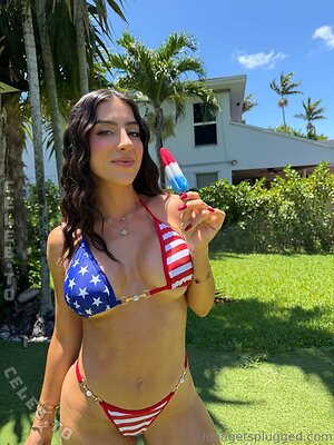 Lena The Plug Nude Leaked Photo #661