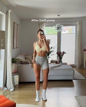 Lenaknk Nude Leaked Photo #29