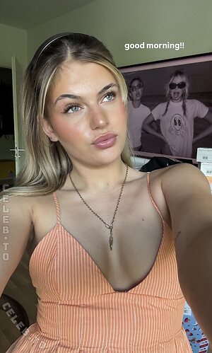 Leni Pieckenhagen Nude Leaked Photo #39