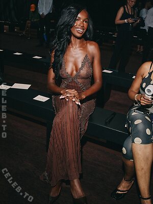 Leomie Anderson Nude Leaked Photo #18