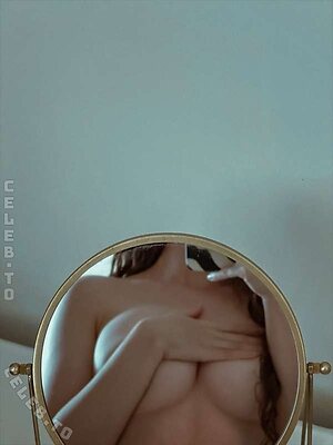 Leratlerat Nude Leaked Photo #415