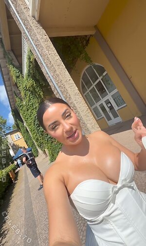 Leyla Lahouar Nude Leaked Photo #36
