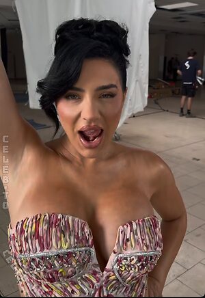 Leyla Lahouar Nude Leaked Photo #59