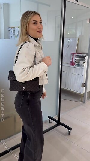 Lia Mitrou Nude Leaked Photo #24
