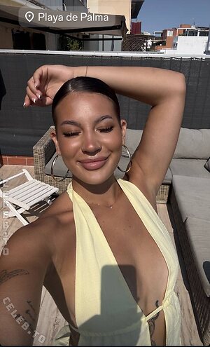 Lil janice Nude Leaked Photo #31
