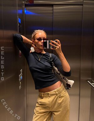 Lili Hamann Nude Leaked Photo #19