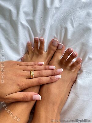 Lillian Phillips Nude Leaked Photo #1244