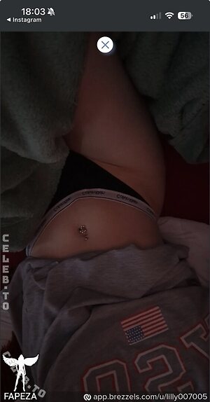 Lilly Schaper Nude Leaked Photo #16