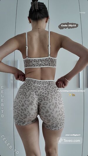 lillyfayye Nude Leaked Photo #142