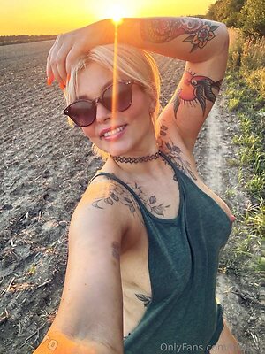 Lilouluv Nude Leaked Photo #412