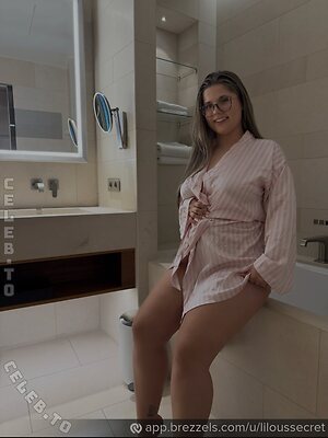 liloussecret Nude Leaked Photo #555