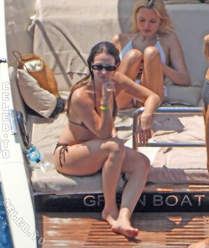 Lily James Nude Leaked Photo #4
