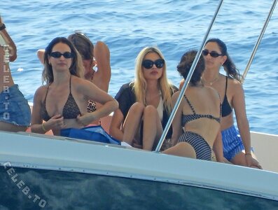 Lily James Nude Leaked Photo #17