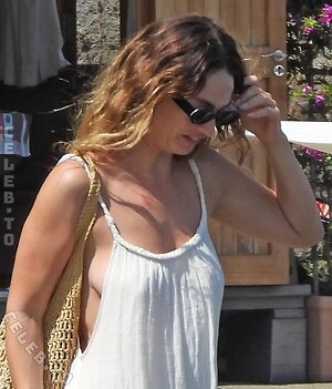 Lily James Nude Leaked Photo #25