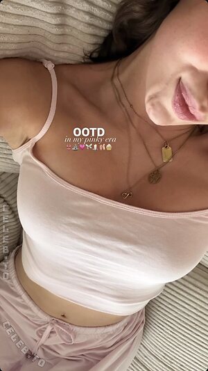 Lina Valeska Nude Leaked Photo #235