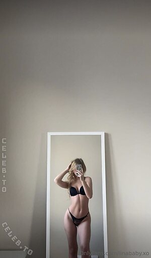 Linababy.xo Nude Leaked Photo #25