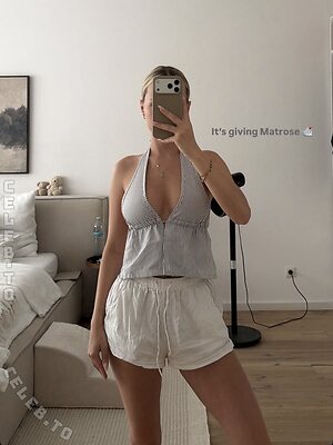 Linda Gleiber Nude Leaked Photo #57
