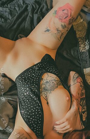 Linspics Nude Leaked Photo #475