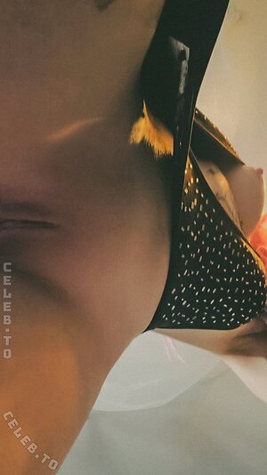 Linspics Nude Leaked Photo #477