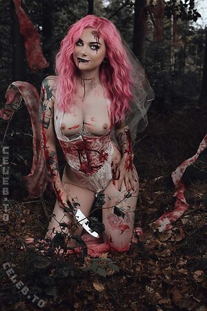 Linspics Nude Leaked Photo #772