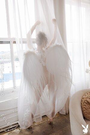 Liz Jordan Nude Leaked Photo #110