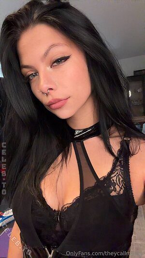 Lizy Nude Leaked Photo #23