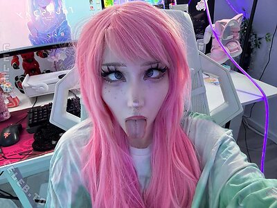 lofipeach.cos photo