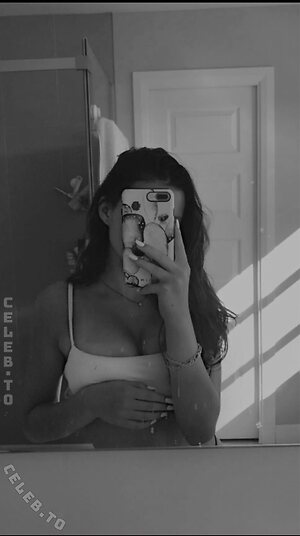 lopi_xox Nude Leaked Photo #3